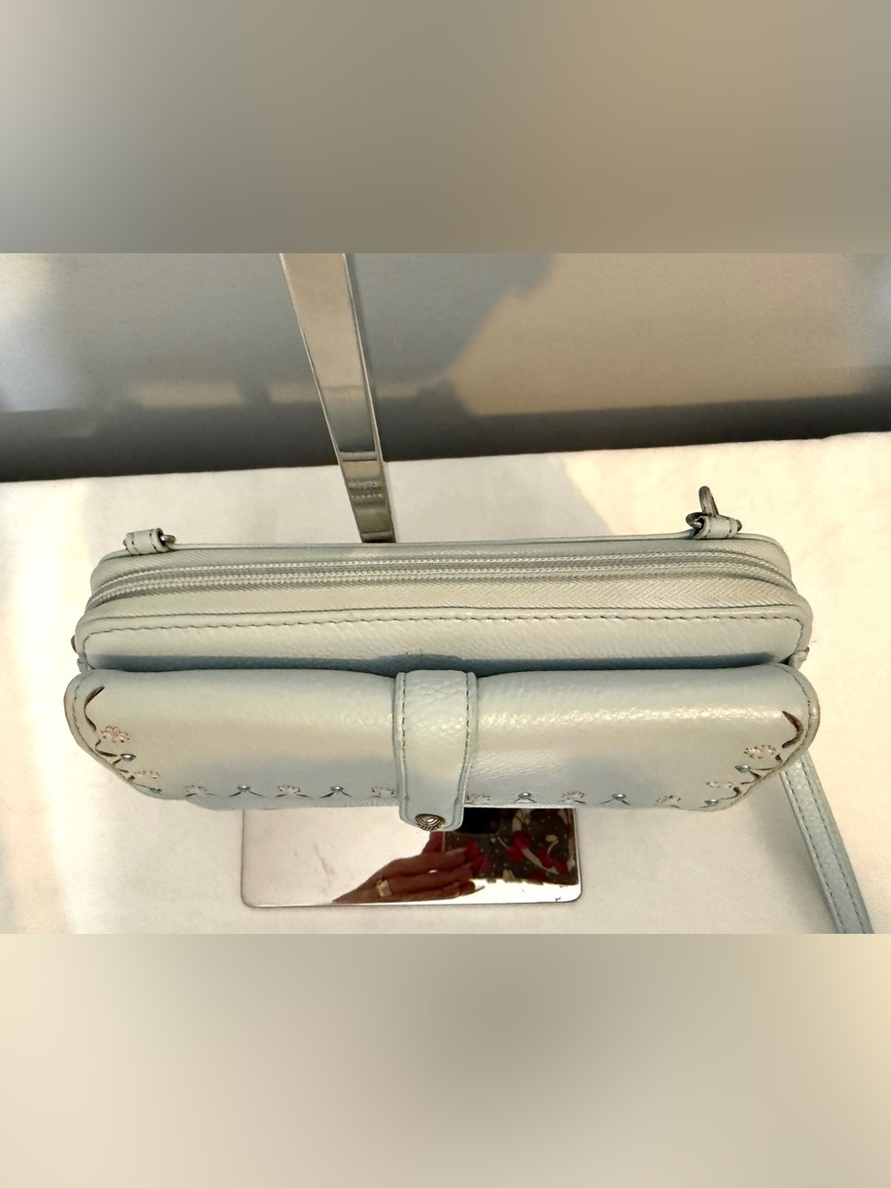 The Sak Light Blue Shoulder Bag Wristlet Wallet with Replacement Strap - Picture 3 of 16